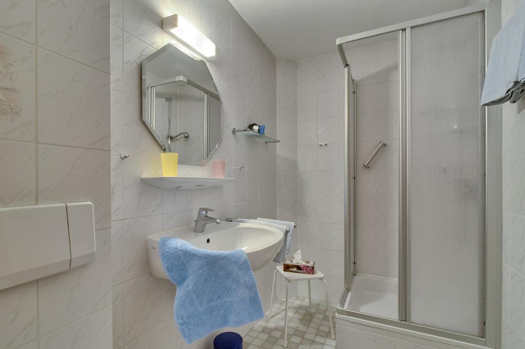 Parkhotel Living Bayersoien Rum bild